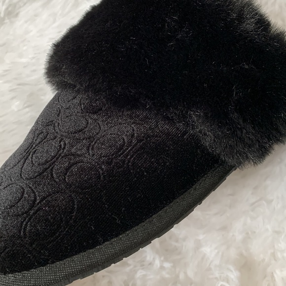 ❌SOLD❌COACH Slippers Black - Picture 3 of 8